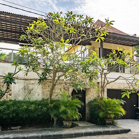 Anedda Merta Sari Villa Sanur 외부 사진