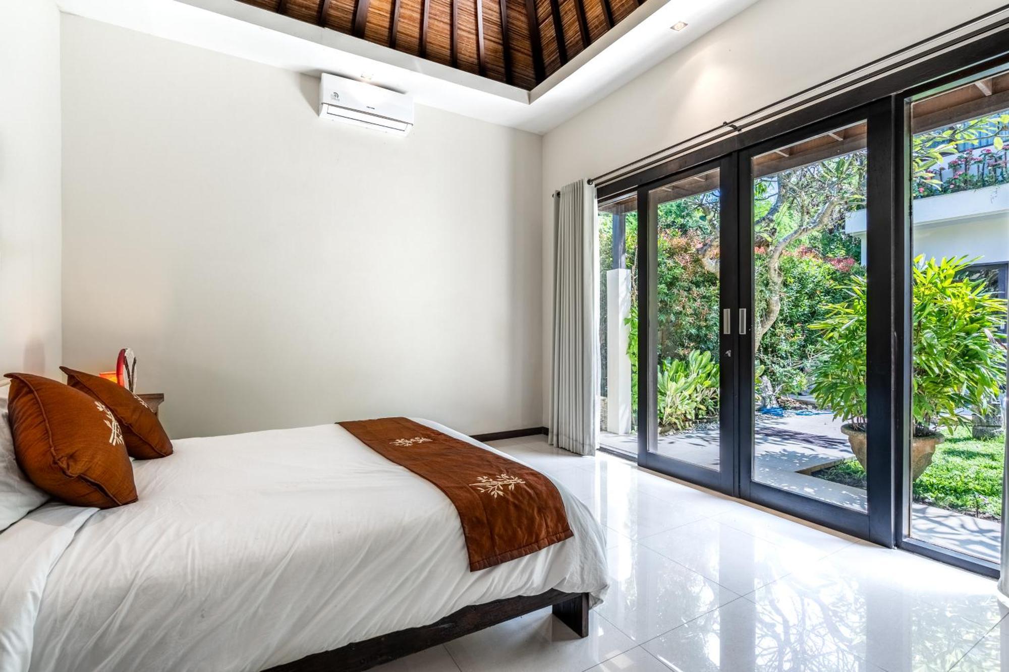 Anedda Merta Sari Villa Sanur 외부 사진